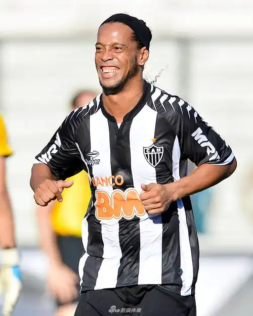 加拿大足协 加拿大足协